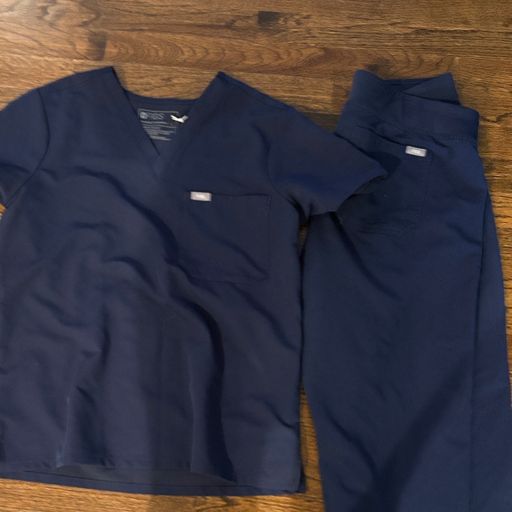 Figs Navy scrub set high waisted pants and top